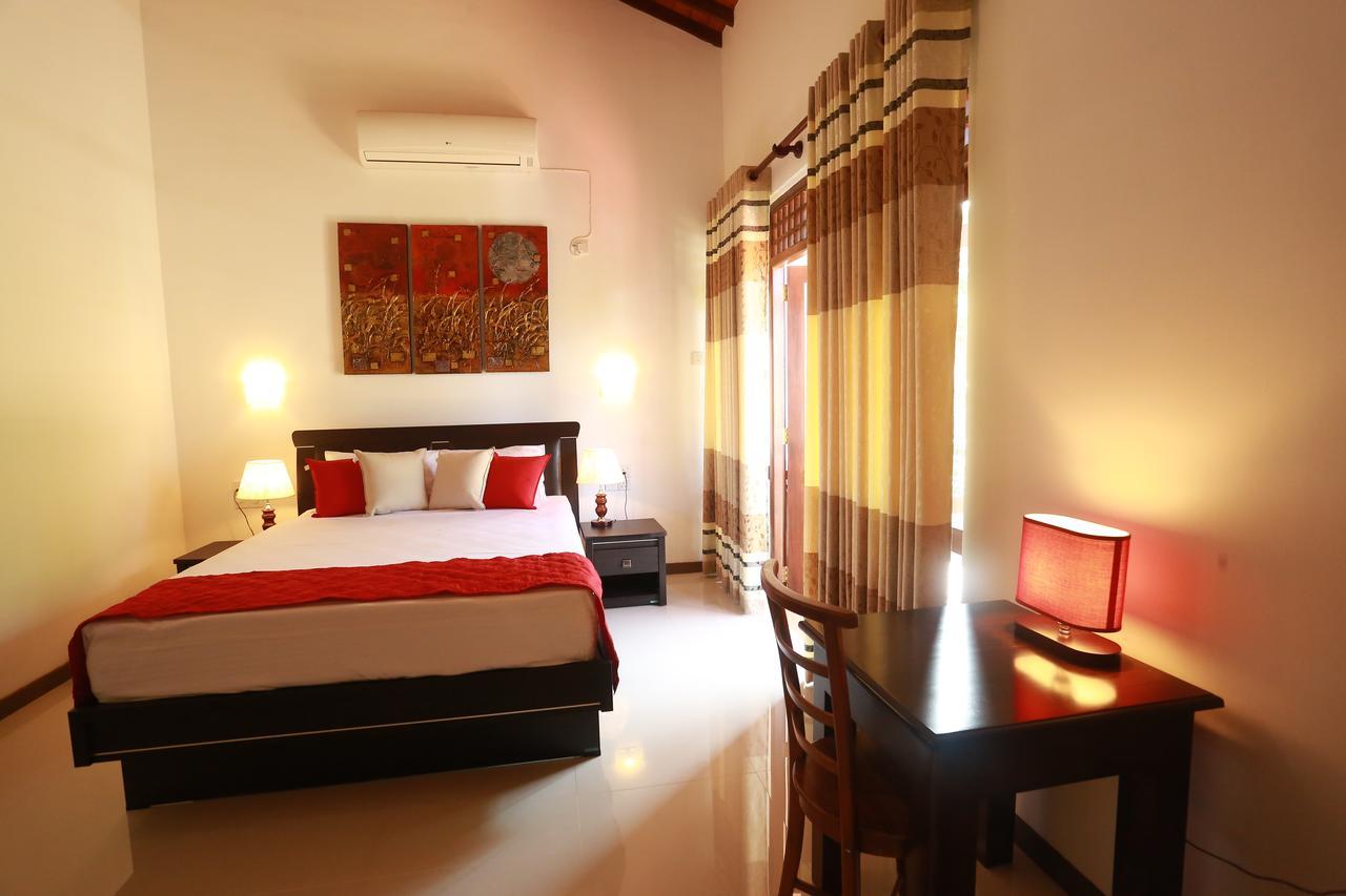 River Breeze Villa Bentota Exterior foto