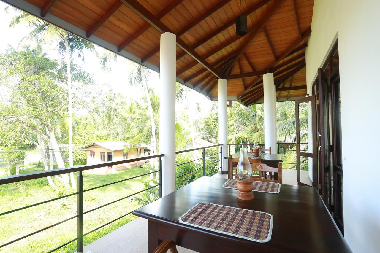River Breeze Villa Bentota Exterior foto