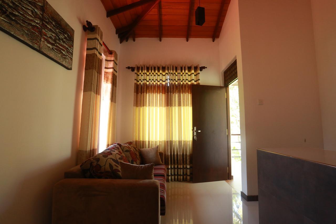 River Breeze Villa Bentota Exterior foto